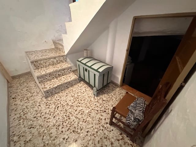 Casa de 3 habitaciones en Colmenar en venta - 76.000 € (Ref: 8918343)