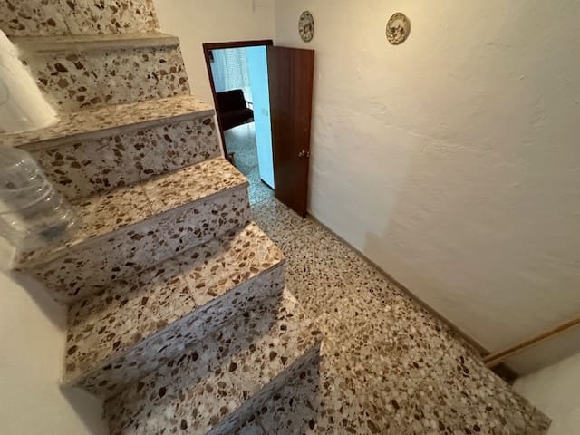 Casa de 3 habitaciones en Colmenar en venta - 76.000 € (Ref: 8918343)