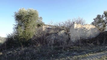 Maalaistalo myytävänä paikassa Antequera - 45 000 € (Ref: 894870)