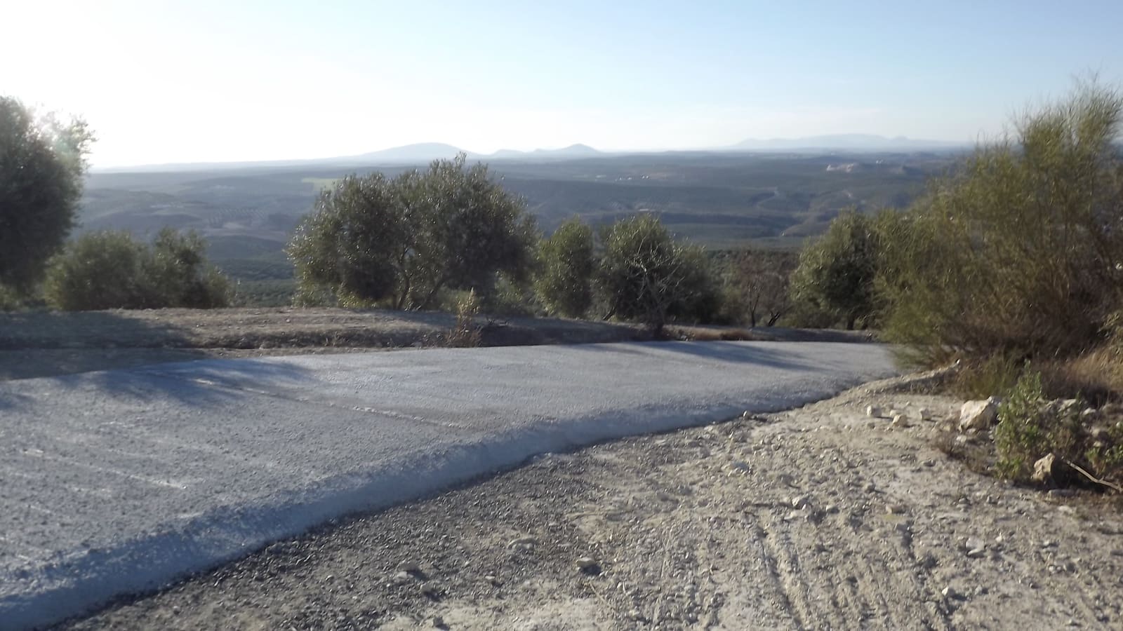 Maalaistalo myytävänä paikassa Antequera - 45 000 € (Ref: 894870)