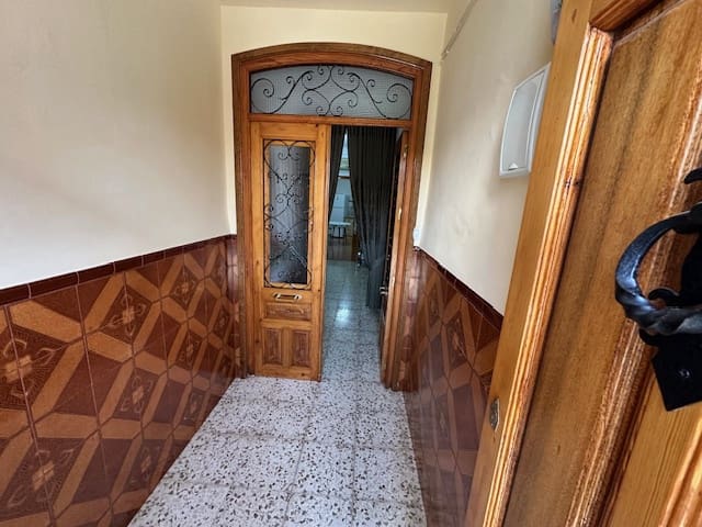 4 soveværelse Byhus til salg i Cuevas Bajas - € 106.000 (Ref: 8953023)