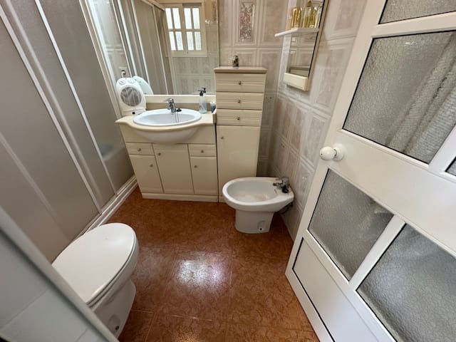 4 soveværelse Byhus til salg i Cuevas Bajas - € 106.000 (Ref: 8953023)