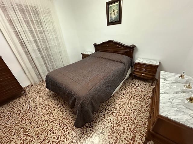 4 soveværelse Byhus til salg i Cuevas Bajas - € 106.000 (Ref: 8953023)