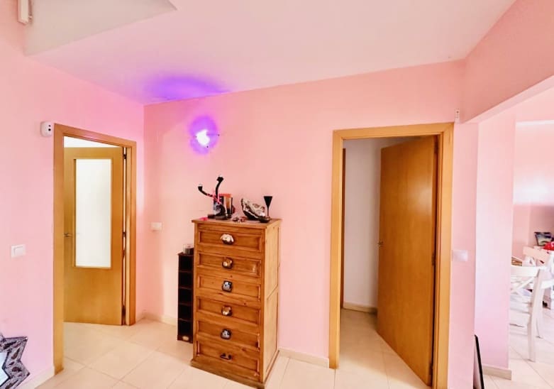 4 soverom Villa til salgs i Fuente de Piedra med svømmebasseng - € 138 000 (Ref: 8987328)