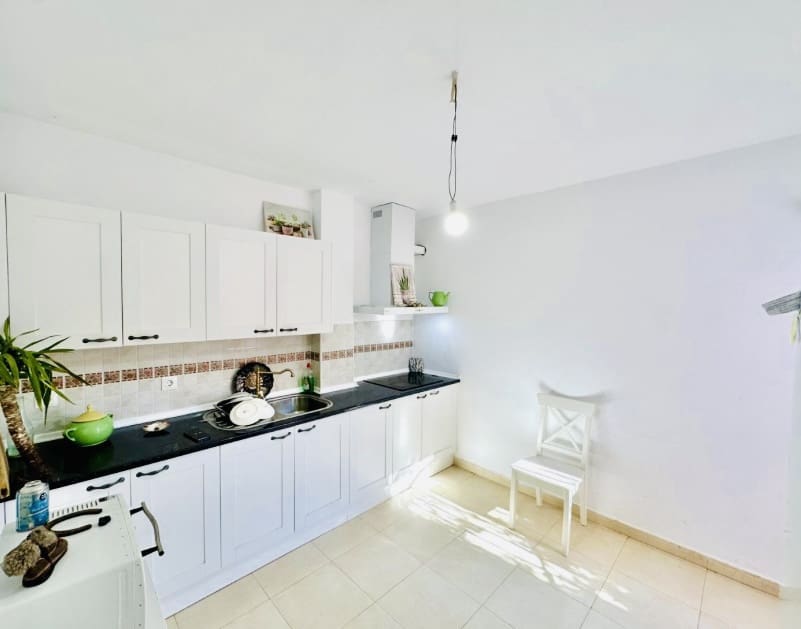 4 soverom Villa til salgs i Fuente de Piedra med svømmebasseng - € 138 000 (Ref: 8987328)