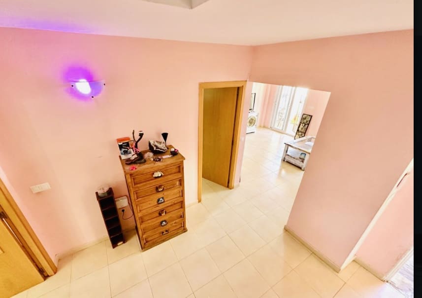 4 soverom Villa til salgs i Fuente de Piedra med svømmebasseng - € 138 000 (Ref: 8987328)