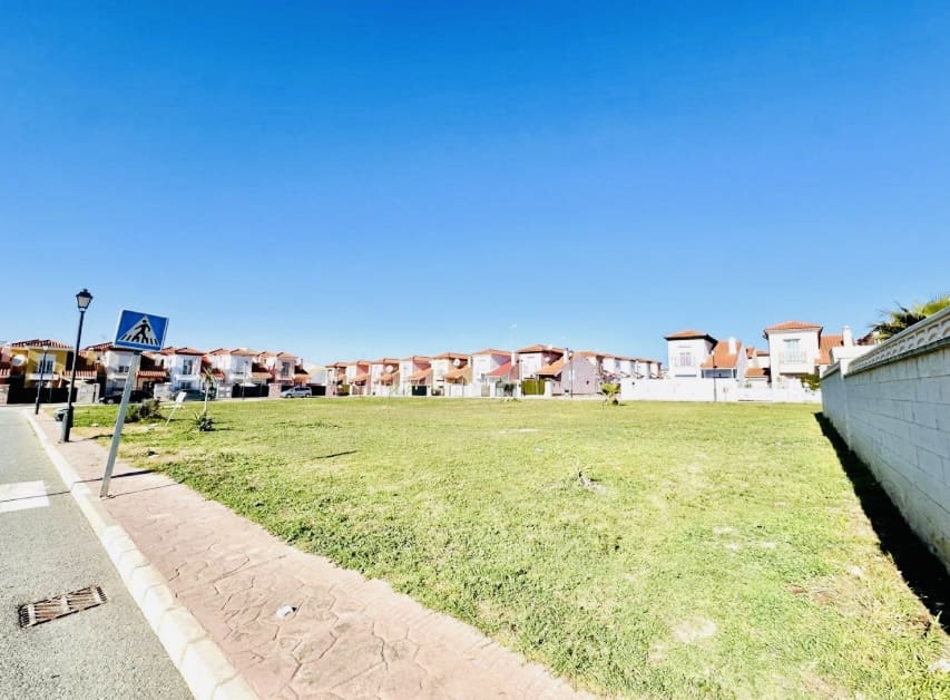 4 soverom Villa til salgs i Fuente de Piedra med svømmebasseng - € 138 000 (Ref: 8987328)