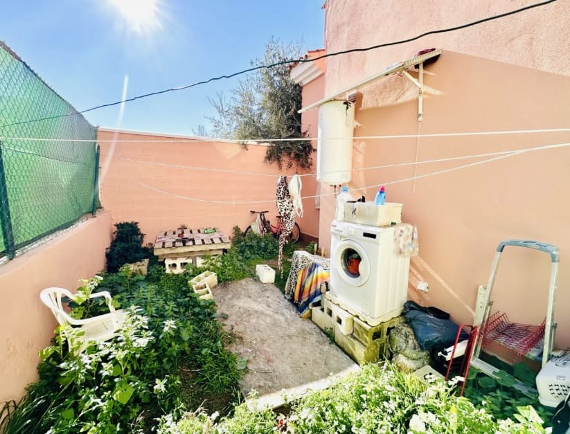 4 soverom Villa til salgs i Fuente de Piedra med svømmebasseng - € 138 000 (Ref: 8987328)