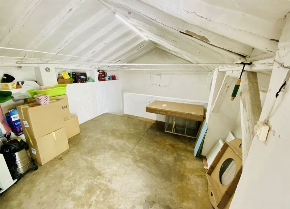 4 sypialnia Dom na sprzedaż w Rute z garażem - 75 000 € (Ref: 8997338)