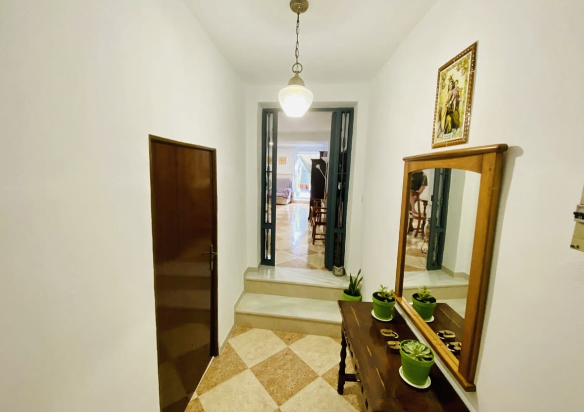 4 sypialnia Dom na sprzedaż w Rute z garażem - 75 000 € (Ref: 8997338)