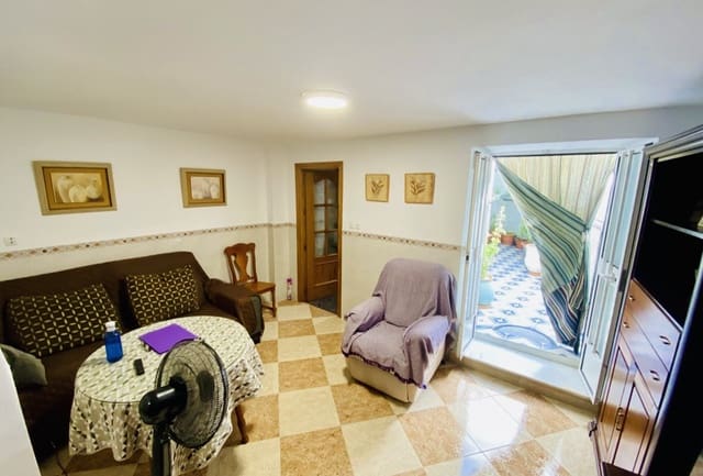 4 quarto Casa em Banda para venda em Rute com garagem - 75 000 € (Ref: 8997338)