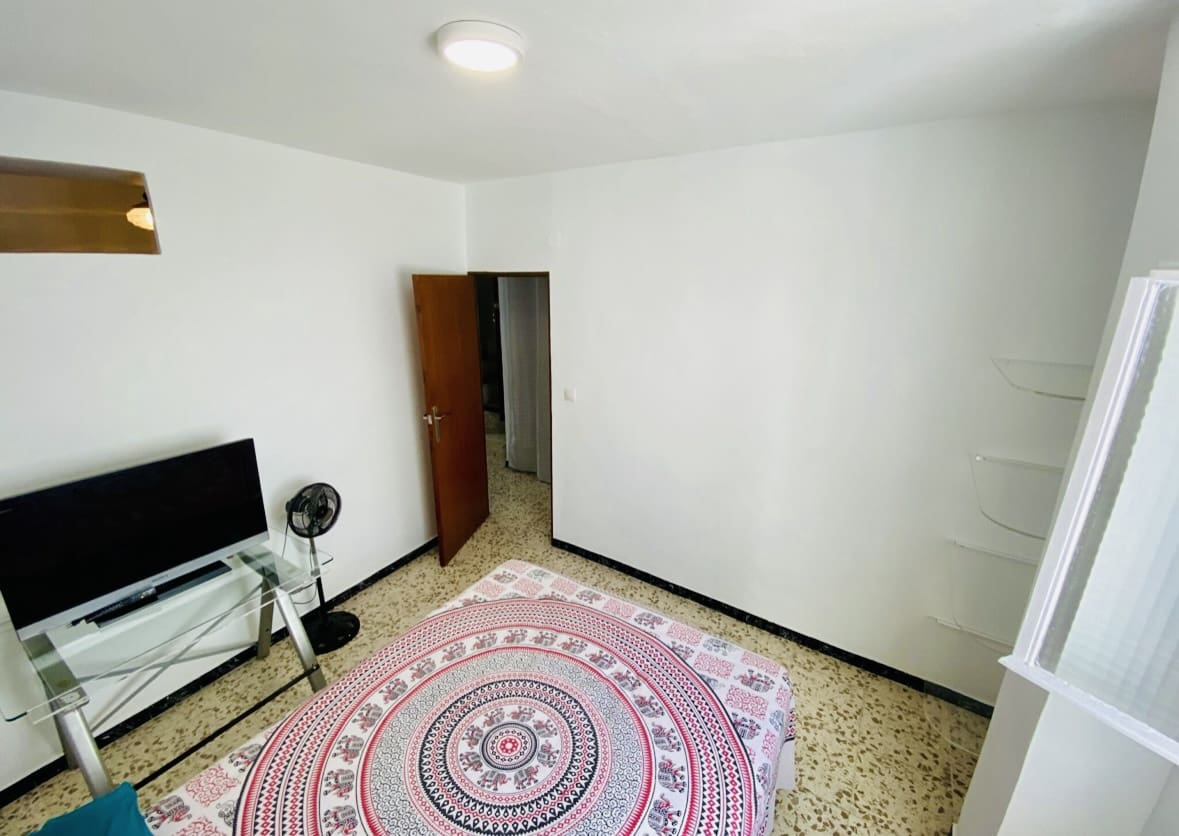 4 sypialnia Dom na sprzedaż w Rute z garażem - 75 000 € (Ref: 8997338)