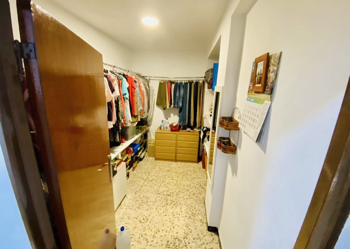 4 sypialnia Dom na sprzedaż w Rute z garażem - 75 000 € (Ref: 8997338)