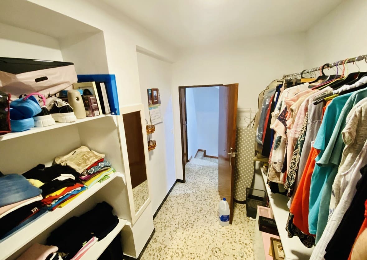 4 sypialnia Dom na sprzedaż w Rute z garażem - 75 000 € (Ref: 8997338)