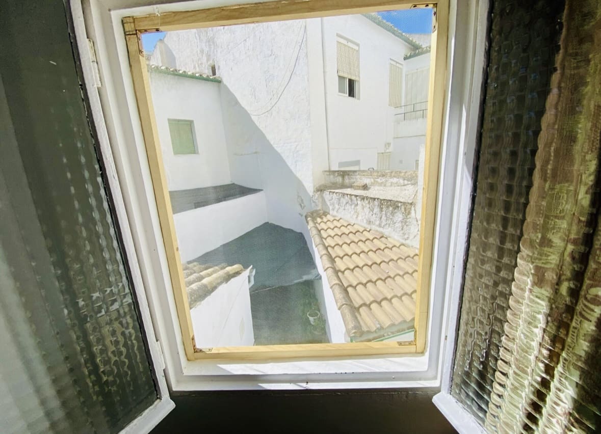 4 sypialnia Dom na sprzedaż w Rute z garażem - 75 000 € (Ref: 8997338)