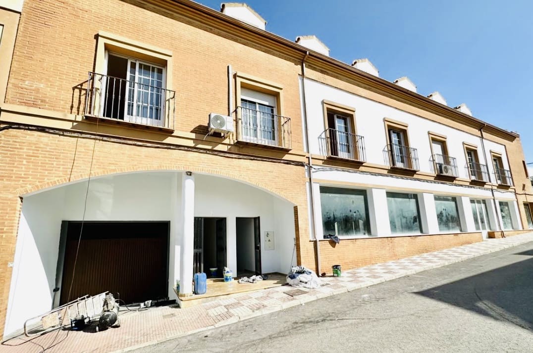 3 sovrum Lägenhet till salu i Fuente de Piedra med garage - 120 000 € (Ref: 9000192)