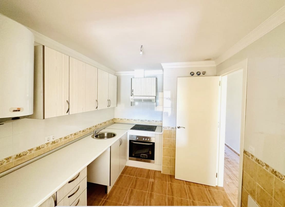 3 sovrum Lägenhet till salu i Fuente de Piedra med garage - 120 000 € (Ref: 9000192)