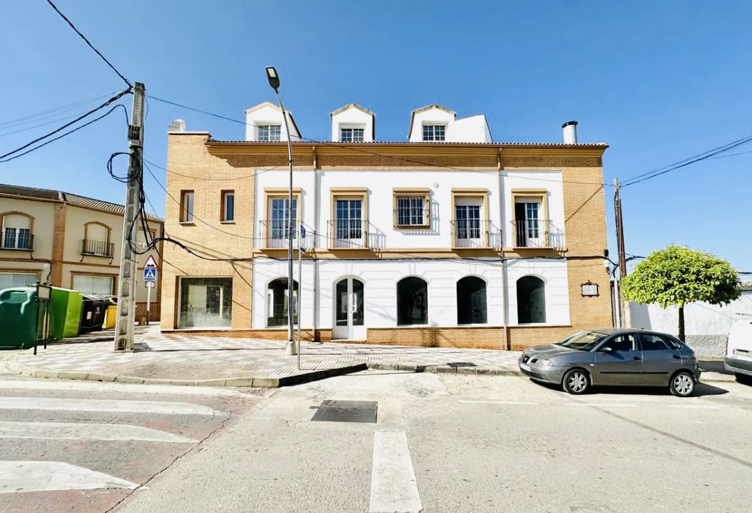 3 sovrum Lägenhet till salu i Fuente de Piedra med garage - 120 000 € (Ref: 9000192)