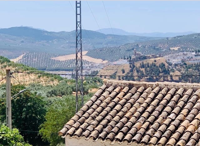 3 soveværelse Byhus til salg i Iznajar - € 55.000 (Ref: 9000302)