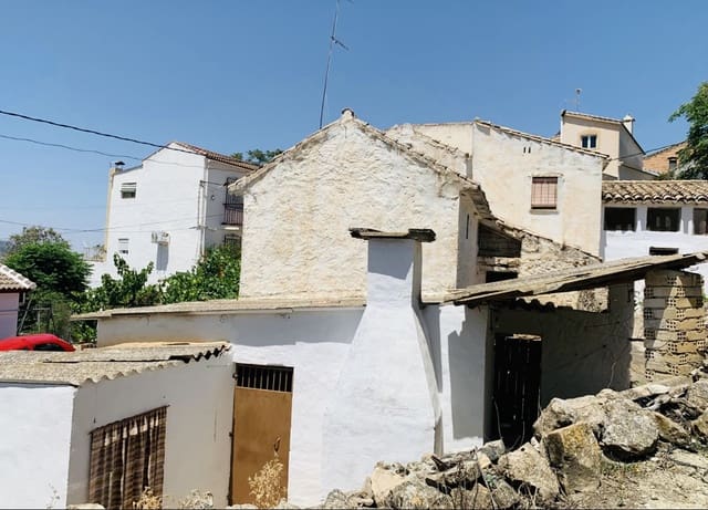 3 soverom Hus til salgs i Iznájar - € 59 000 (Ref: 9000302)