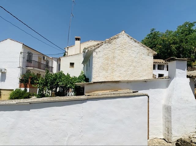 3 soverom Hus til salgs i Iznájar - € 55 000 (Ref: 9000302)