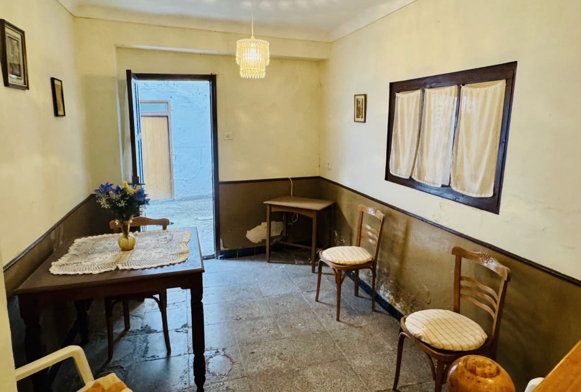 5 quarto Casa em Banda para venda em Iznajar - 78 000 € (Ref: 9035838)