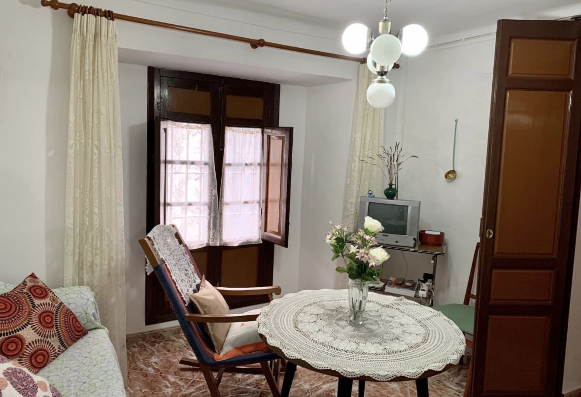 5 quarto Casa em Banda para venda em Iznajar - 78 000 € (Ref: 9035838)