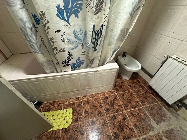 8 soveværelse Erhverv til salg i Villanueva del Trabuco med swimmingpool garage - € 279.000 (Ref: 9085640)