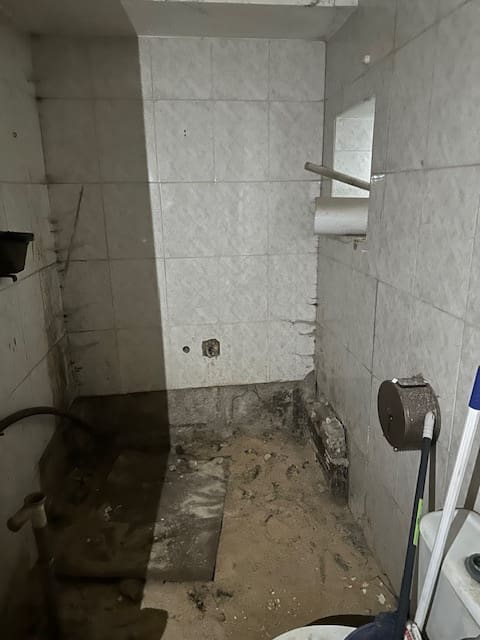 8 soveværelse Erhverv til salg i Villanueva del Trabuco med swimmingpool garage - € 279.000 (Ref: 9085640)