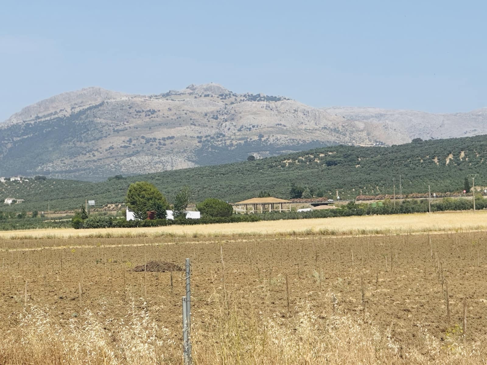 8 soveværelse Erhverv til salg i Villanueva del Trabuco med swimmingpool garage - € 279.000 (Ref: 9085640)