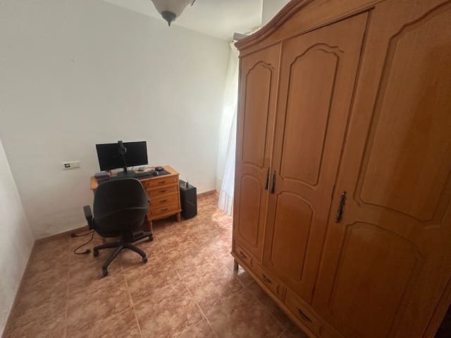 3 soverom Hus til salgs i Villanueva de Tapia med garasje - € 120 000 (Ref: 9085642)