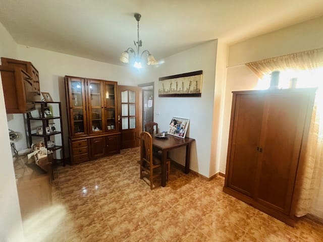 3 soverom Hus til salgs i Villanueva de Tapia med garasje - € 120 000 (Ref: 9085642)