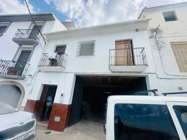 3 soverom Hus til salgs i Villanueva de Tapia med garasje - € 120 000 (Ref: 9085642)