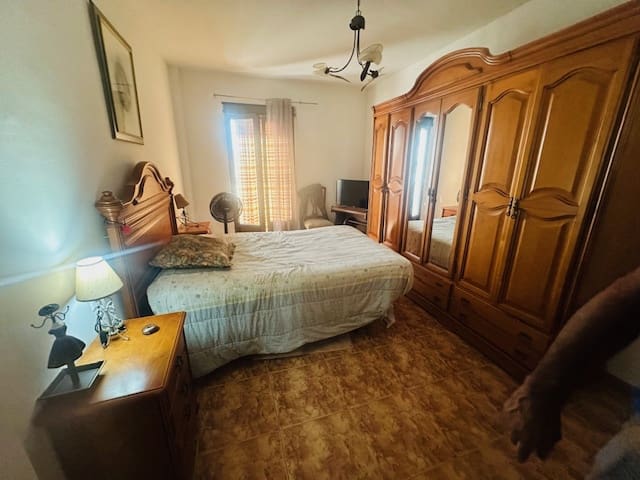 3 soverom Hus til salgs i Villanueva de Tapia med garasje - € 120 000 (Ref: 9085642)