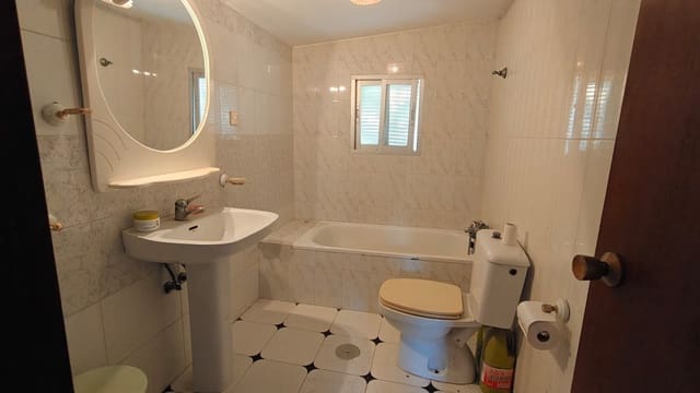 4 chambre Finca/Maison de Campagne à vendre à Comares avec garage - 165 000 € (Ref: 9103606)