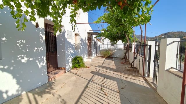 4 chambre Finca/Maison de Campagne à vendre à Comares avec garage - 165 000 € (Ref: 9103606)