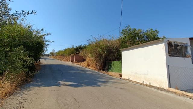 4 chambre Finca/Maison de Campagne à vendre à Comares avec garage - 165 000 € (Ref: 9103606)