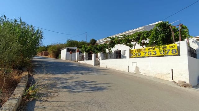 4 chambre Finca/Maison de Campagne à vendre à Comares avec garage - 165 000 € (Ref: 9103606)