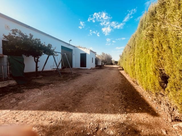 2 soveværelse Finca/Landehus til salg i Fuente de Piedra med garage - € 115.000 (Ref: 9109307)