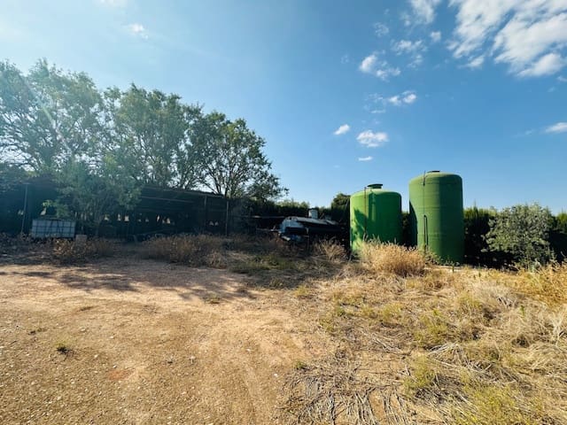 2 sypialnia Finka/Dom wiejski na sprzedaż w Fuente de Piedra z garażem - 115 000 € (Ref: 9109307)