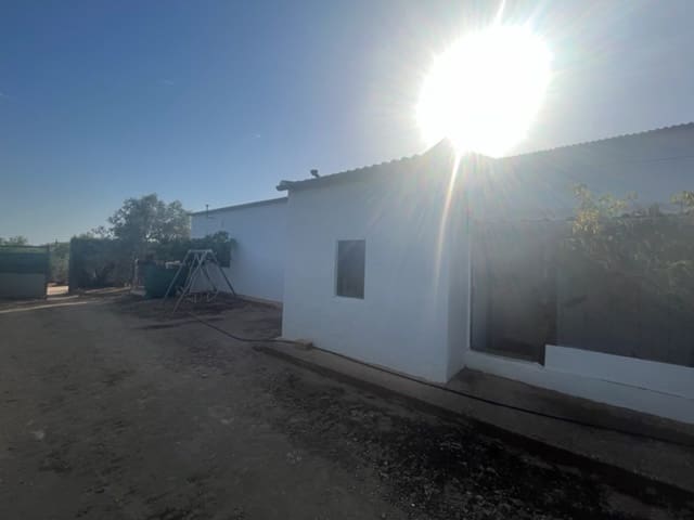 2 soveværelse Finca/Landehus til salg i Fuente de Piedra med garage - € 115.000 (Ref: 9109307)