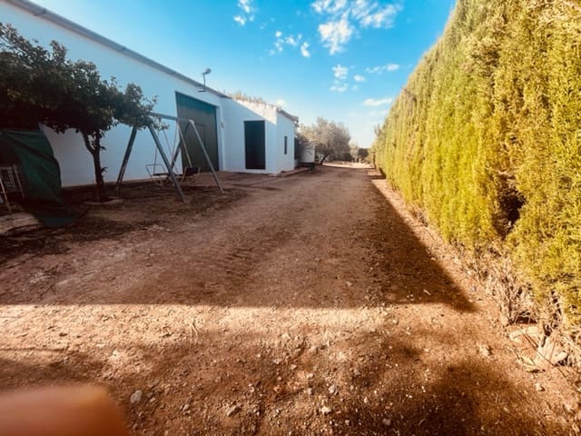 2 soveværelse Finca/Landehus til salg i Fuente de Piedra med garage - € 115.000 (Ref: 9109307)