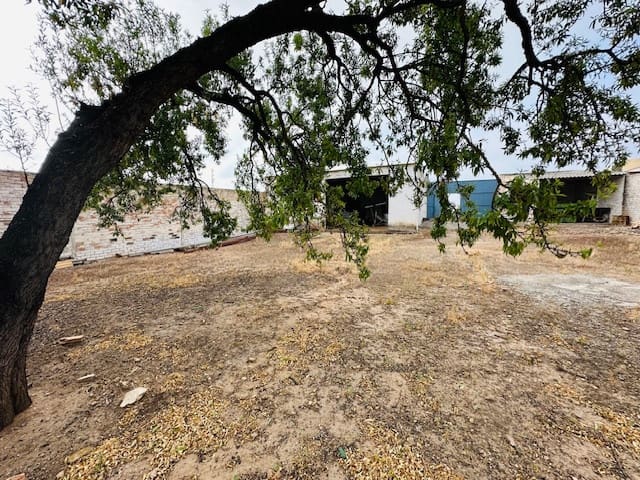 Grunde uden byggetilladelser til salg i Antequera - € 120.000 (Ref: 9131801)