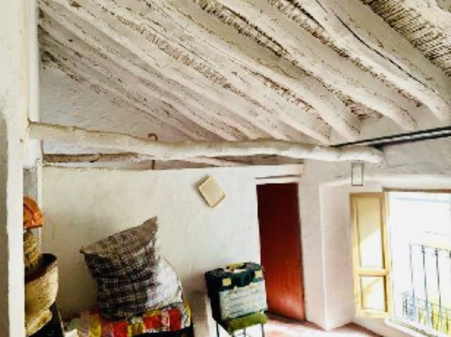 6 sovrum Hus till salu i Iznájar - 99 950 € (Ref: 9158095)