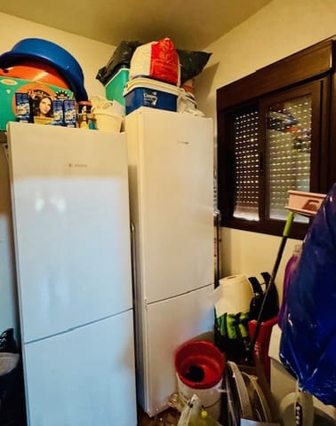 3 soveværelse Villa til salg i Iznájar med swimmingpool garage - € 225.000 (Ref: 9175431)