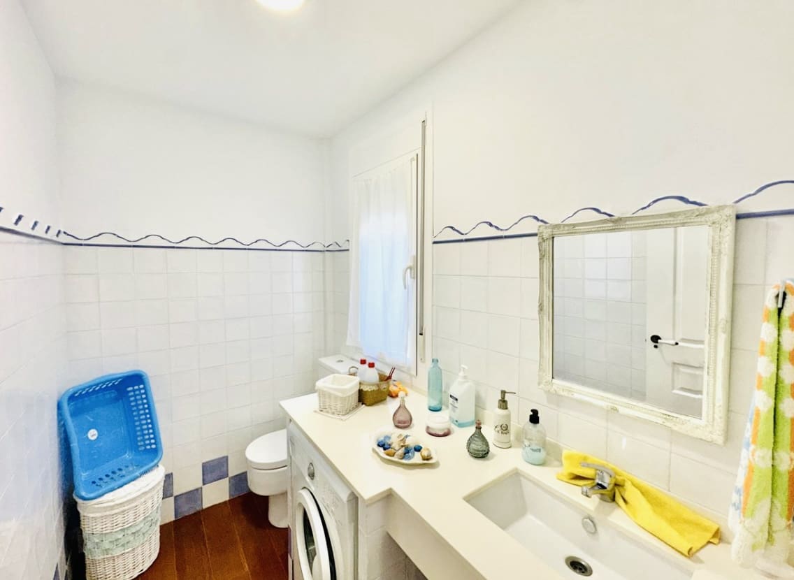 3 soveværelse Villa til salg i Humilladero med swimmingpool garage - € 255.000 (Ref: 9175613)