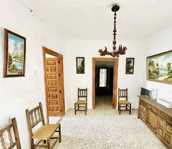 4 soveværelse Byhus til salg i Sierra de Yeguas med garage - € 129.000 (Ref: 9180105)