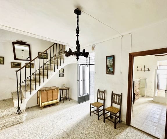 4 soveværelse Byhus til salg i Sierra de Yeguas med garage - € 129.000 (Ref: 9180105)