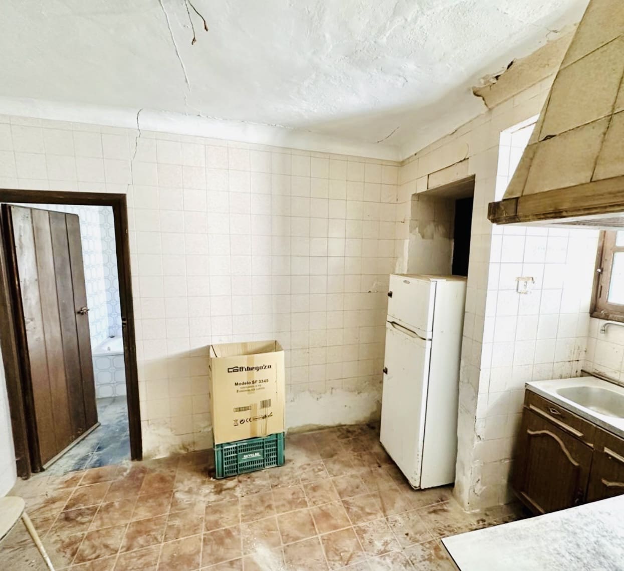 4 soveværelse Byhus til salg i Sierra de Yeguas med garage - € 129.000 (Ref: 9180105)