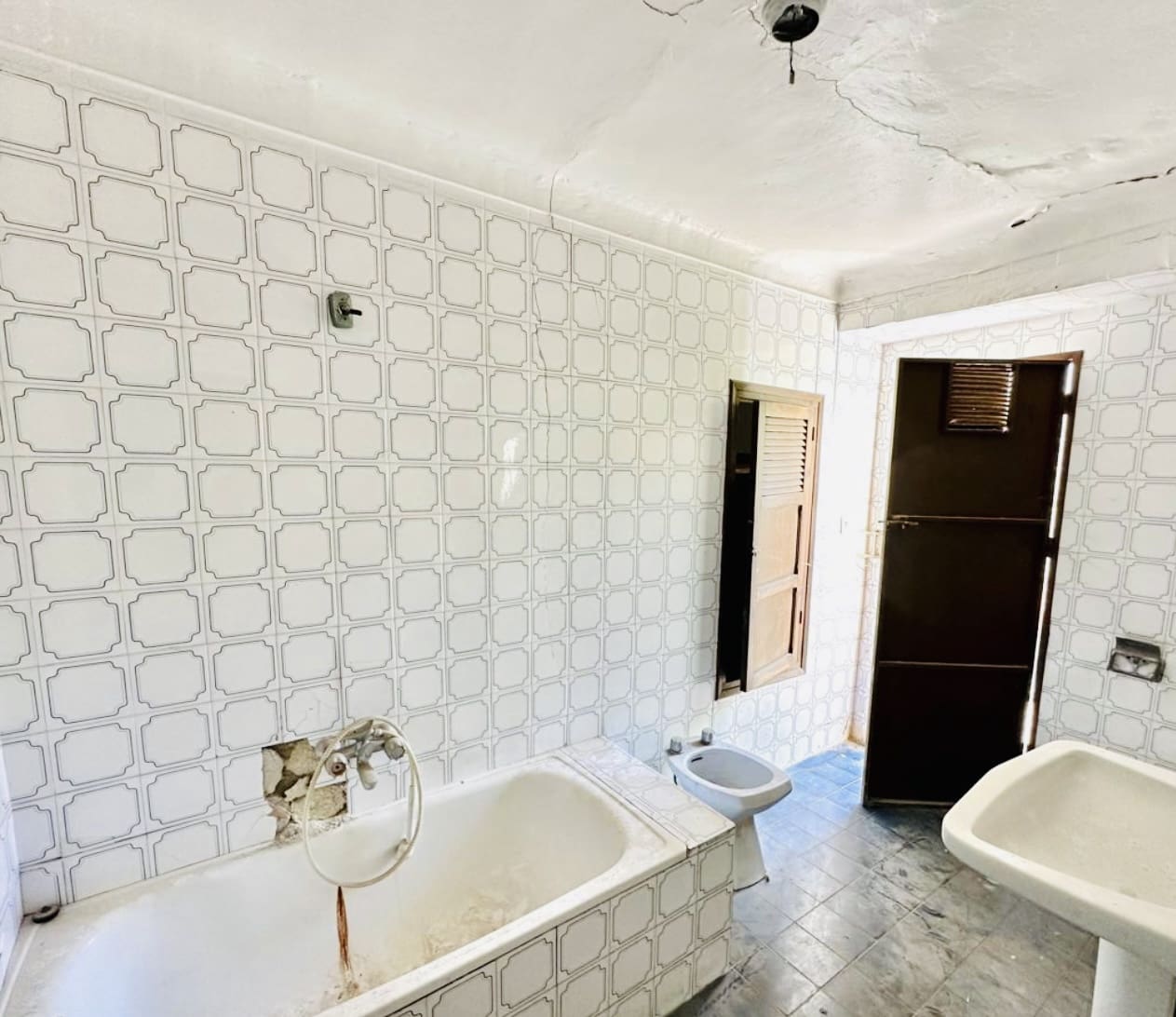 4 soveværelse Byhus til salg i Sierra de Yeguas med garage - € 129.000 (Ref: 9180105)